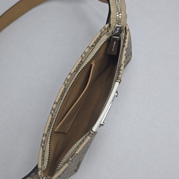 MICHAEL KORS White/Tan MK Monogram Adjustable Waist Belt w/Small Fanny Pack, NWT - Picture 7 of 8